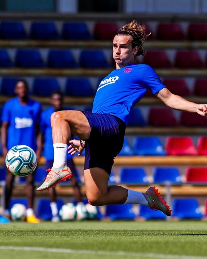 Barca tập - Bóng Đá