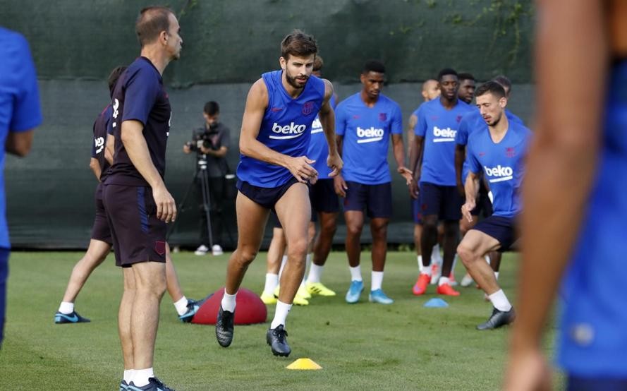 Barca tập - Bóng Đá
