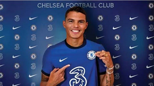 Chelsea legend John Terry reacts after Frank Lampard signs Thiago Silva on free transfer   - Bóng Đá