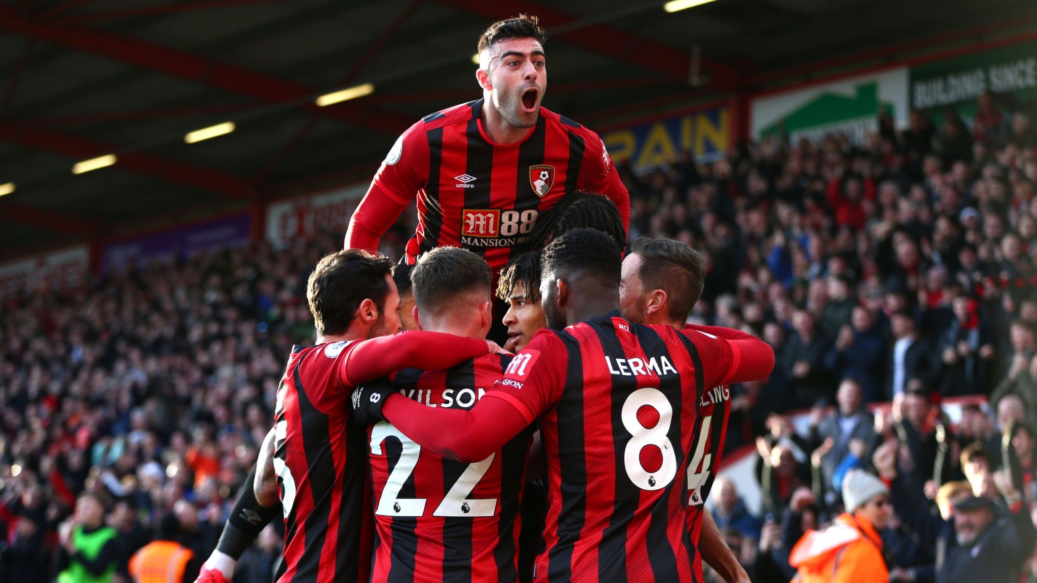 Chelsea fans react to tomori - Bóng Đá