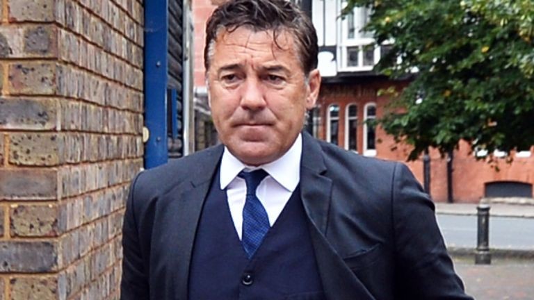 Dean Saunders jailed for 10 weeks for failing to provide roadside breath test - Bóng Đá