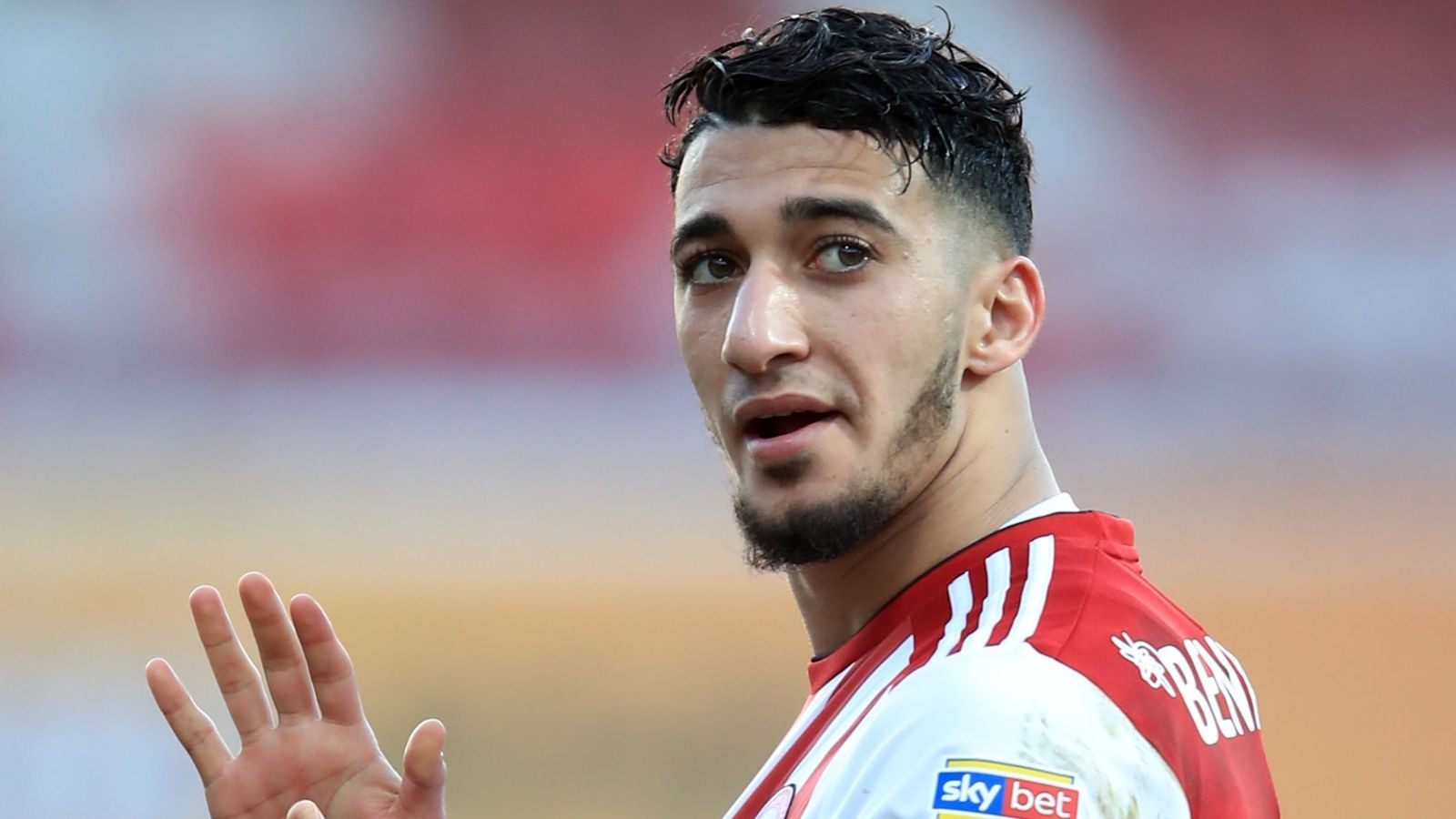 Chelsea makes move for Benrahma - Bóng Đá