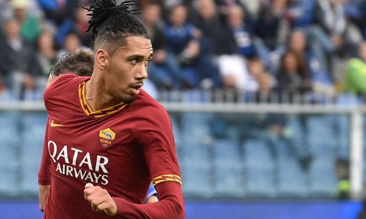 England manager Gareth Southgate regrets Chris Smalling criticism - Bóng Đá