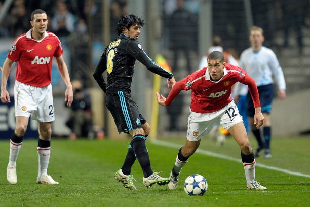 Ảnh: Smalling post 4 hình kỷ niệm với M.U lên Twitter, dấu hiệu không trở lại - Bóng Đá