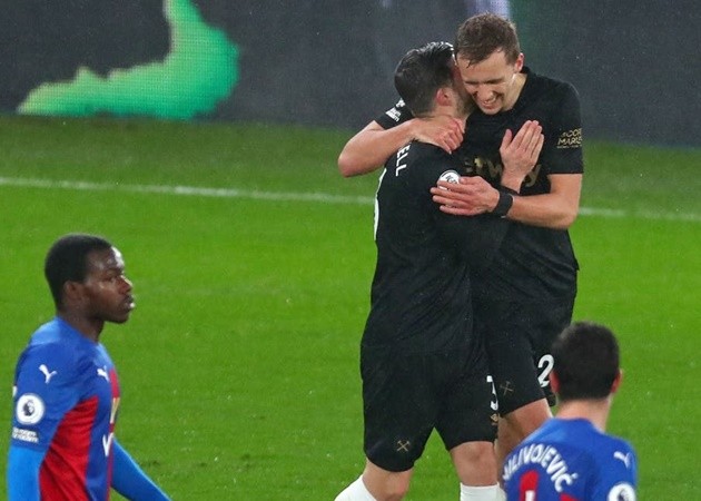 10 con số đặc biệt vòng 20 EPL: Thảm họa Man Utd; Khác biệt Tuchel - Bóng Đá