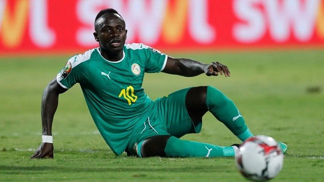 Former Chelsea striker warns Klopp over Mane availability - Bóng Đá