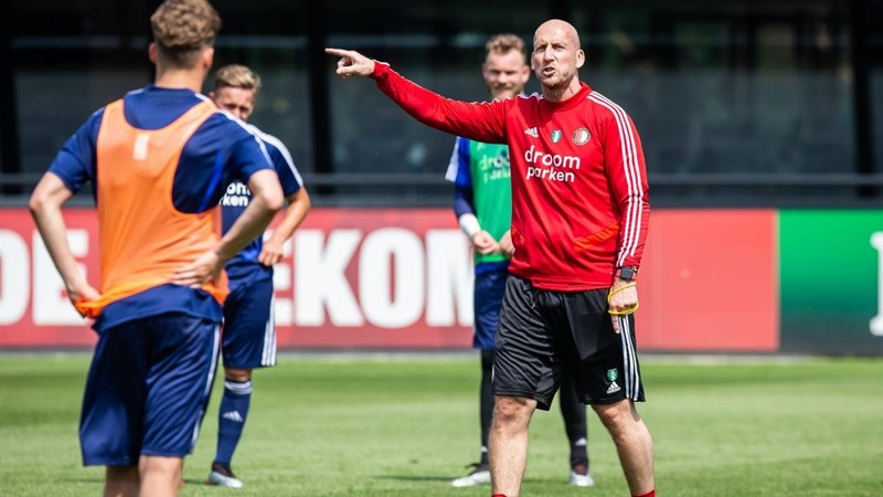 Jaap Stam, người từng khiến Sir Alex mắc sai lầm ở Man Utd là ai? - Bóng Đá