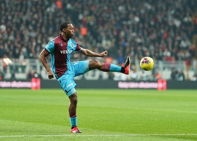 Từ Persie đến Drogba: 10 'sao bự' EPL đã thi đấu ra sao tại Super Lig? - Bóng Đá