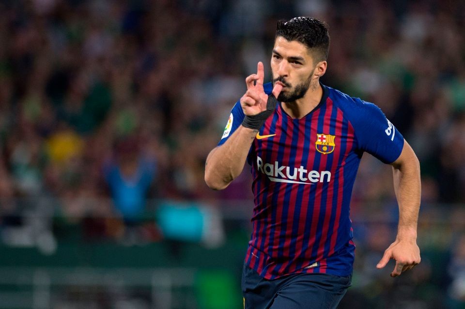 Luis Suarez is Valencia's nightmare - Bóng Đá