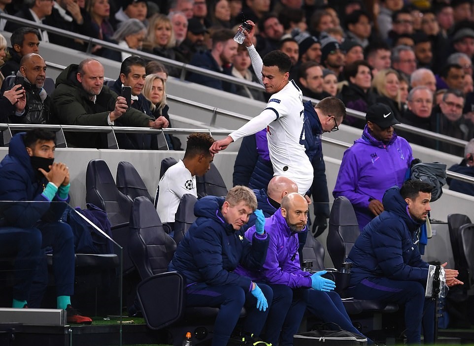 Tottenham - Bóng Đá