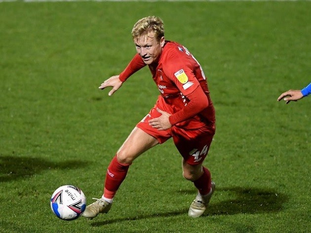 Mark Wright lives football dream with FA Cup triumph in Crawley's thrashing of Leeds - Bóng Đá