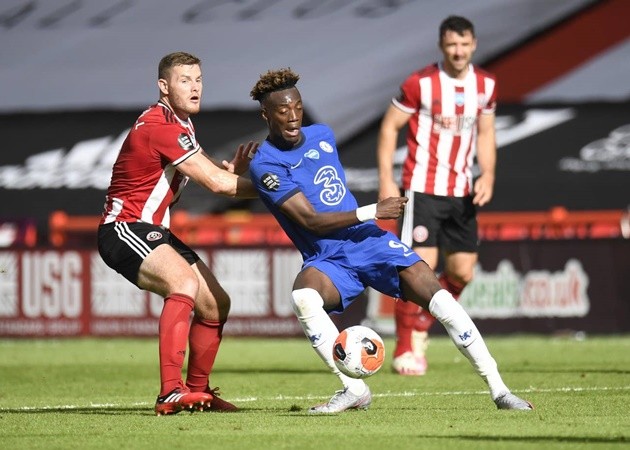 Thua sốc Sheffield United, Chelsea bị Man Utd phả hơi nóng sau gáy - Bóng Đá
