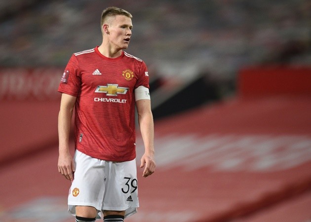 Từ Fernandes đến Saka: 10 sao đáng được tăng lương nhất năm 2021 - Bóng Đá