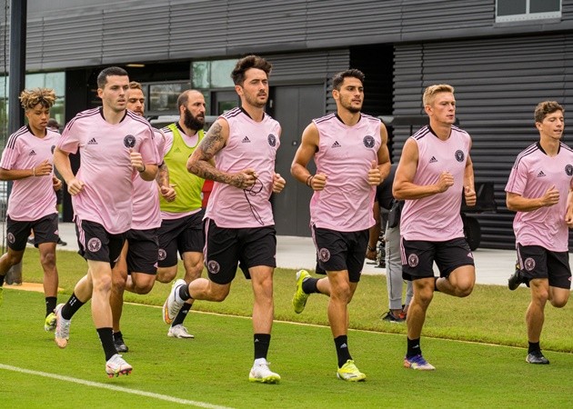 2 huyền thoại Man Utd có mặt, dàn sao Inter Miami 'máu lửa' trên sân tập - Bóng Đá
