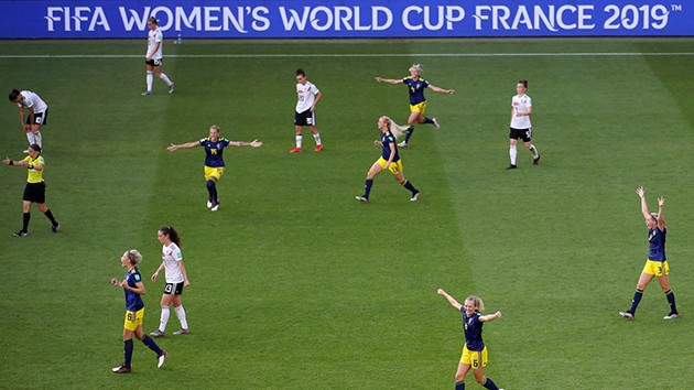 Thua ngược cay đắng, cựu vương nói lời chia tay World Cup - Bóng Đá