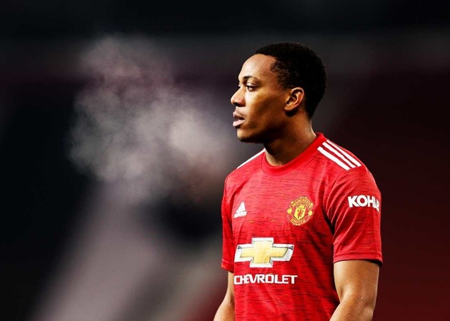 Nhờ Cavani, Solskjaer đã gửi 'báo động đỏ' đến kẻ lười nhác của M.U - Bóng Đá