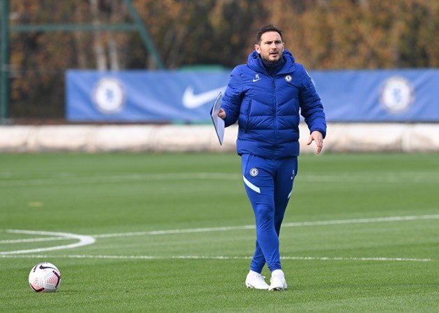 According to Sky Sports, Frank Lampard was not even allowed to enter the Chelsea training ground after he was sacked.  - Bóng Đá