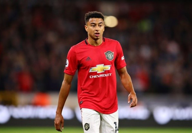 Another 0/10 performance: Fan Man Utd angry with Lingard - Bóng Đá