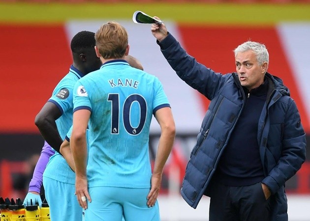 'Ác mộng' VAR hiện về, Tottenham thua thảm trên sân Sheffield - Bóng Đá