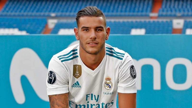AC Milan mua Theo Hernandez - Bóng Đá