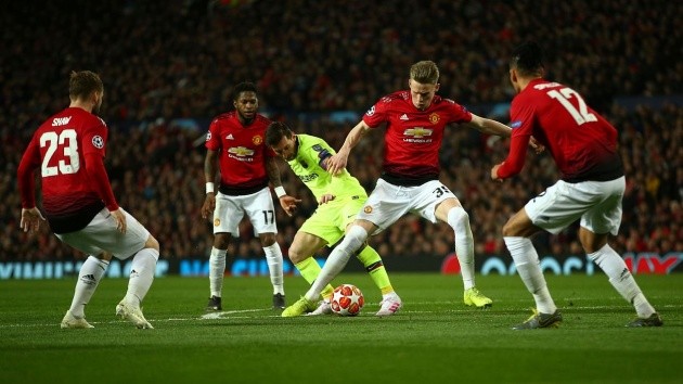Manchester United 'among clubs considering Lionel Messi move' - Bóng Đá