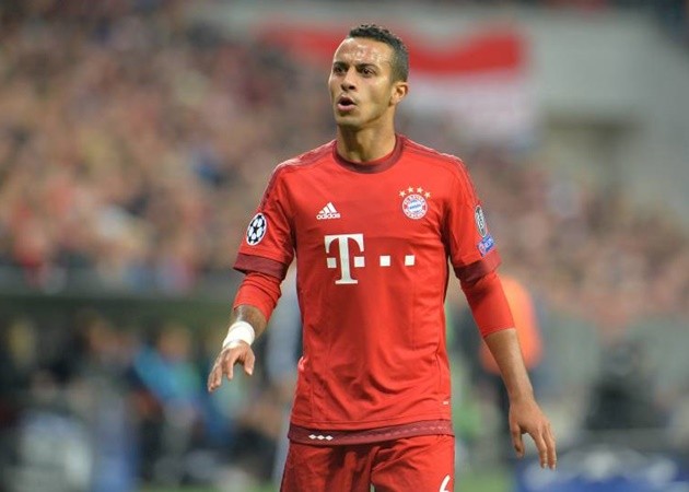 John Barnes warns Liverpool and Jurgen Klopp over Thiago transfer - Bóng Đá
