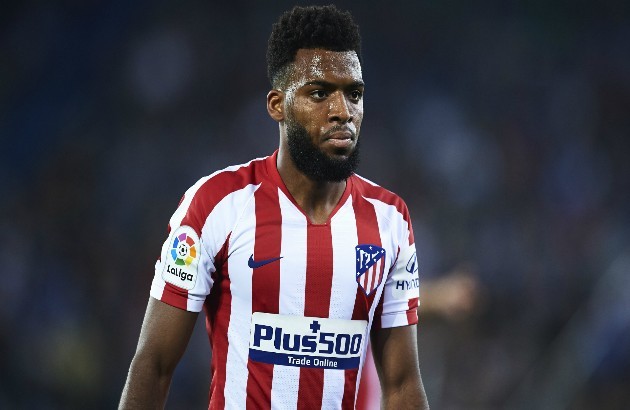 Atletico Madrid offers Vitolo, Correa and Lemar for Lacazette  - Bóng Đá
