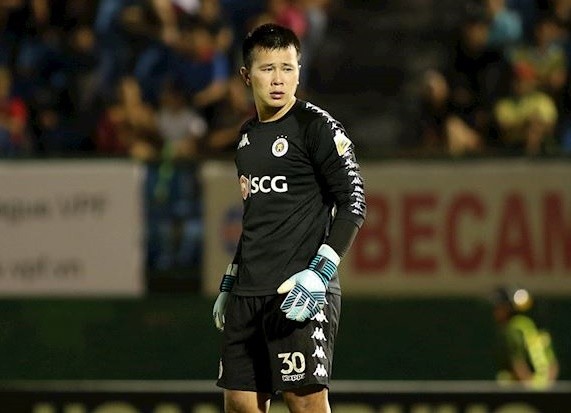 Bùi Tiến Dũng – Nỗi niềm của thủ môn quốc dân - Bóng Đá