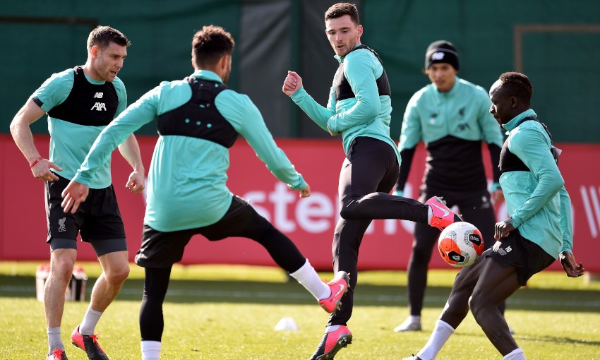 Ảnh tập: Naby Keita has returned to Liverpool training. - Bóng Đá
