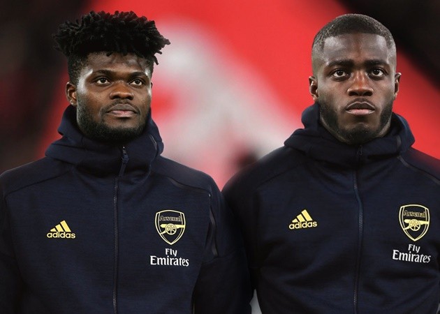 Lionel Messi và đồng đội bị mục tiêu của Arsenal 'càn quét' ra sao? - Bóng Đá