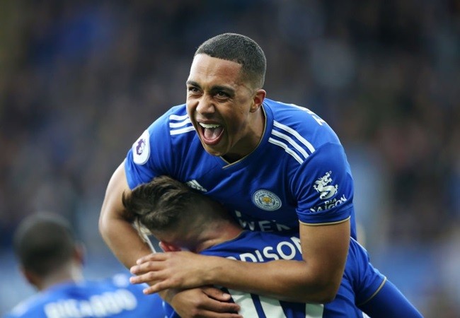 LIVERPOOL FANS WANT YOURI TIELEMANS - Bóng Đá
