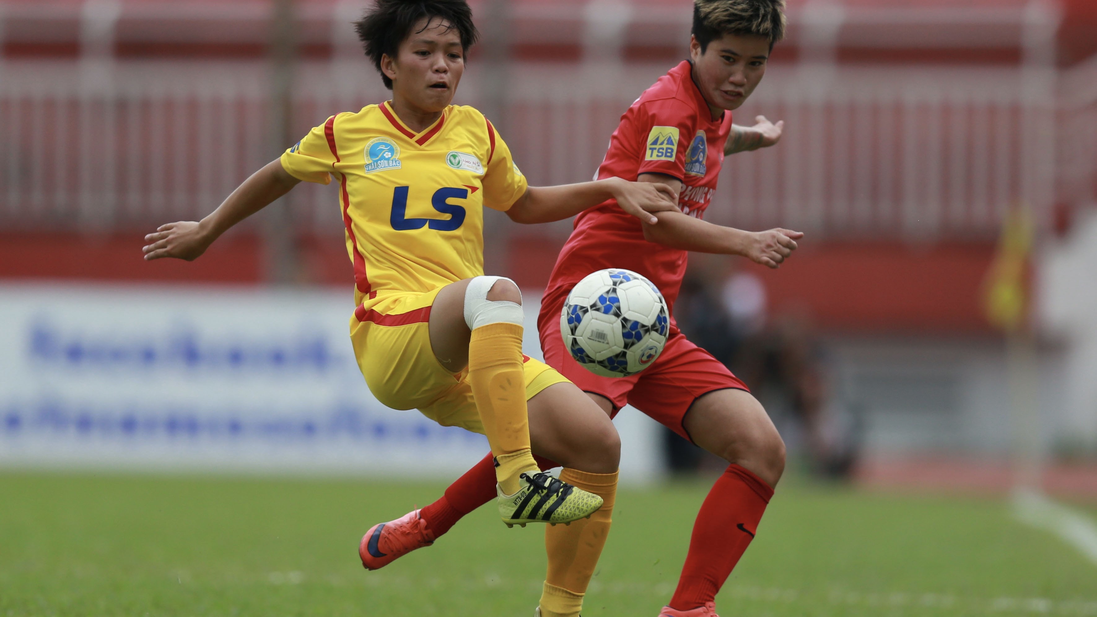 Vòng 5 giải VĐQG nữ 2019: TPHCM I quyết đòi lại ngôi đầu - Bóng Đá