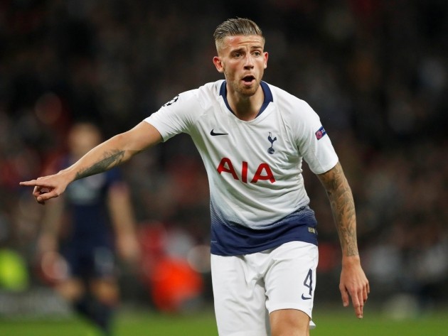 Arsenal are reportedly planning a shock move for Tottenham defender Toby Alderweireld - Bóng Đá