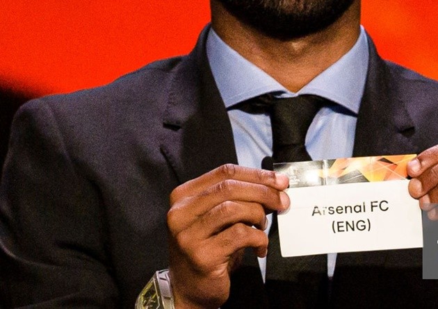 Cựu sao Arsenal lạnh lùng 'định đoạt' số phận của Man Utd - Bóng Đá