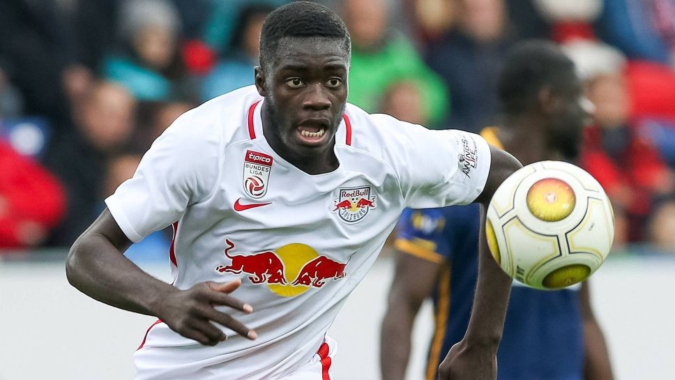 RB Leipzig defender Dayot Upamecano has opened the door to a summer transfer: “There are many clubs that want me.” - Bóng Đá