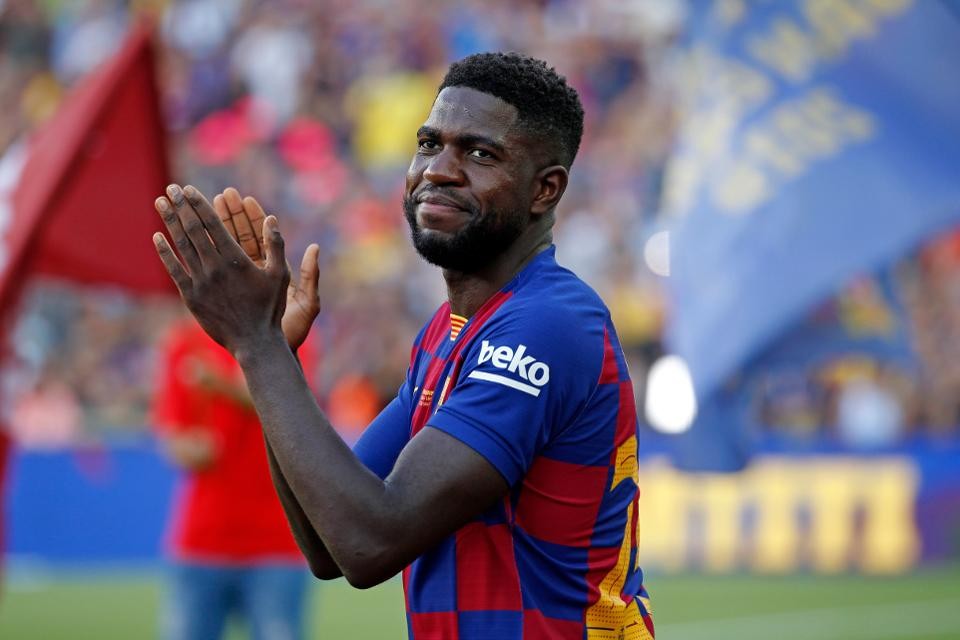 Man Utd ready to ‘make a significant effort’ to sign Barca defender - Bóng Đá