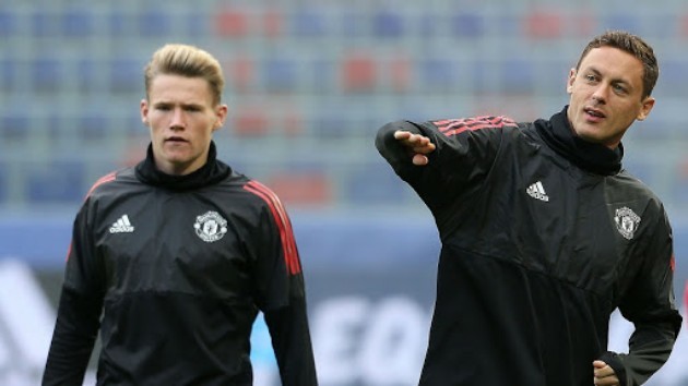 Neville suggests Solsa to play McTominay at cb - Bóng Đá