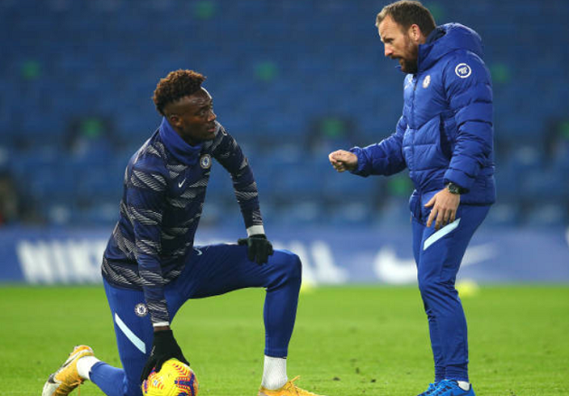 'Lampard doesn't have an experienced head to turn to': Alan Smith points out problem with Blues assistant coaches - Bóng Đá