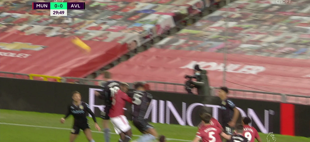 Tyrone Mings elbowing Paul Pogba brings back memories of Zlatan's three-game ban in 2017 - Bóng Đá