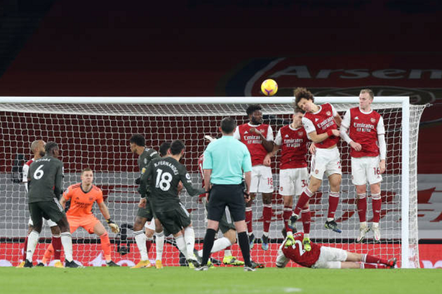 Khiến Bruno Fernandes tiếc nuối, David Luiz có phản ứng cực mạnh - Bóng Đá