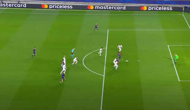 Trước PSG, Messi đã làm mọi điều có thể - Bóng Đá