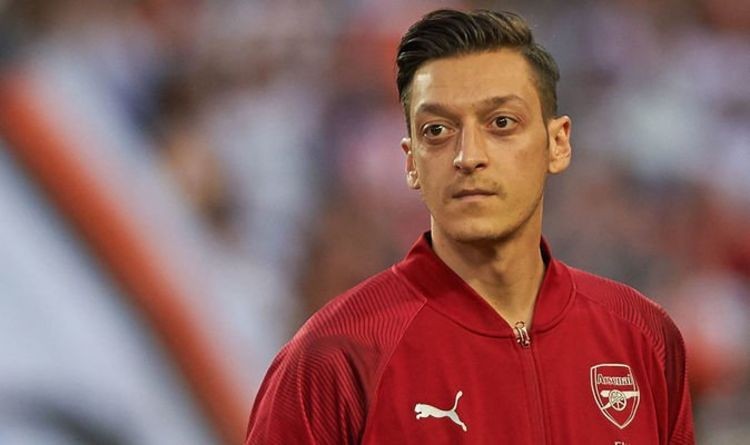 THREE THINGS EMERY MUST IMPROVE AT ARSENAL THIS SEASON - Bóng Đá