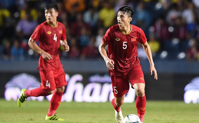 Đến Hà Lan thi đấu, Đoàn Văn Hậu nhận mức lương ra sao? - Bóng Đá