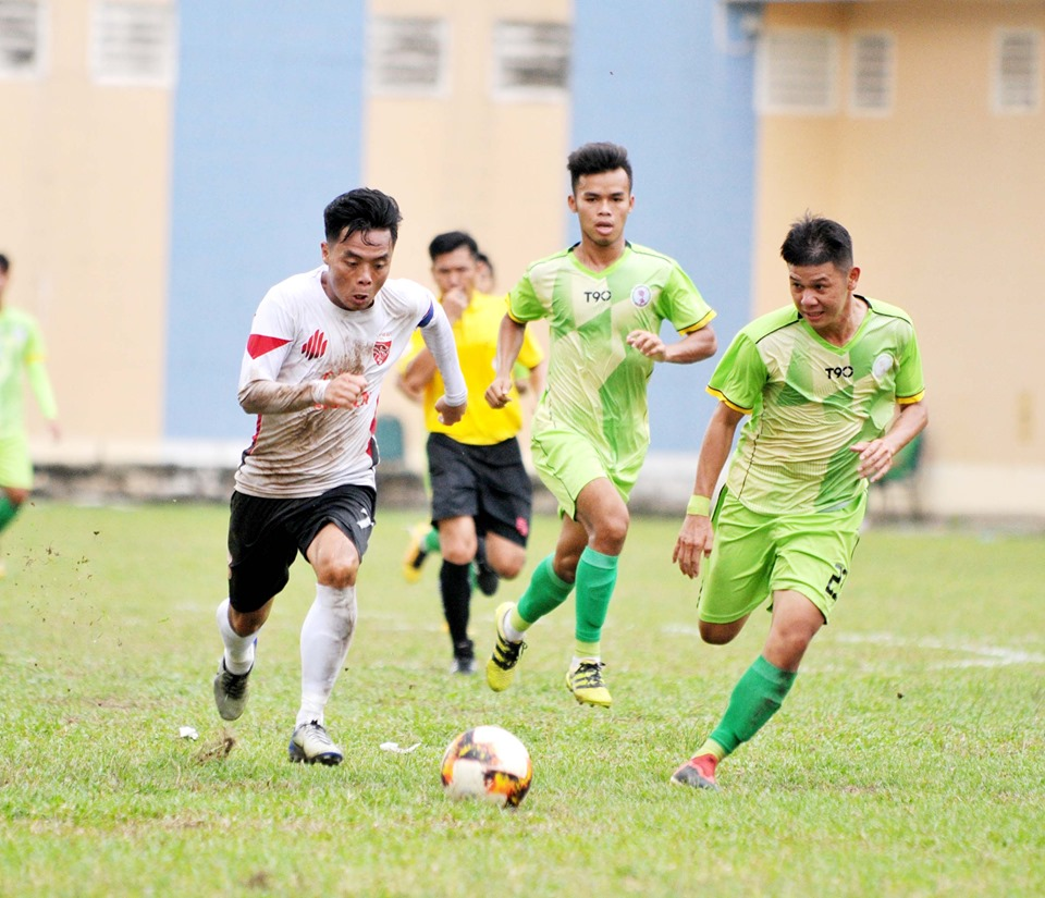 Vũ Em lập cú hattrick, U21 Long An thắng đậm Bến Tre trong trận cầu 9 bàn thắng - Bóng Đá