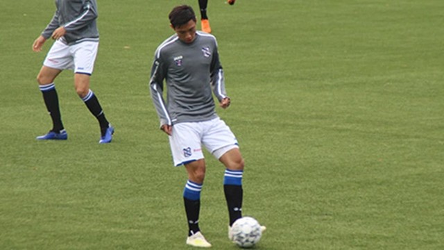 Văn Hậu đá chính - Bóng Đá