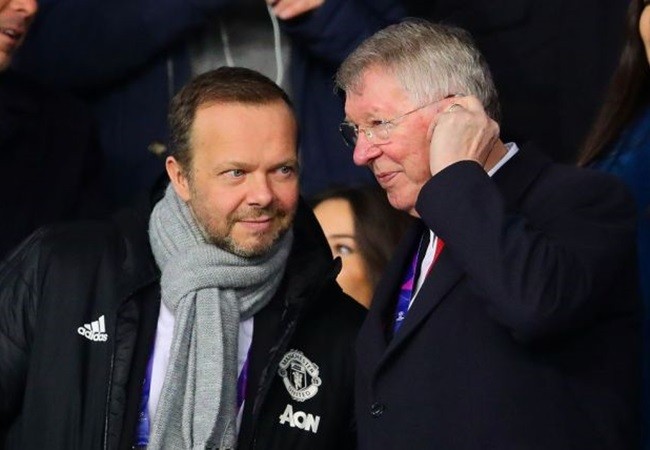 Ed Woodward vững vàng giữa tâm bão, Man Utd tự nhiên khác biệt - Bóng Đá