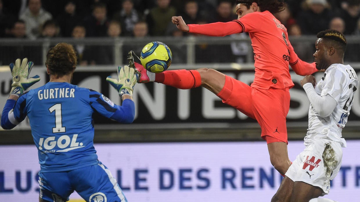 Ảnh sau trận PSG - Bóng Đá