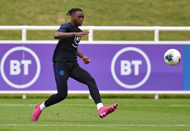 Aaron Wan-Bissaka 'chấn thương', thật may cho Man Utd! - Bóng Đá