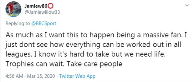 Trao cúp cho Liverpool, có phải hợp lý? - Bóng Đá