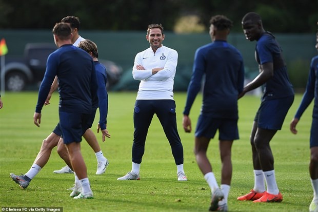 Lampard làm gì trong buổi tập đầu tiên nắm quyền tại Chelsea? - Bóng Đá